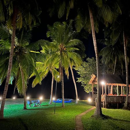 Yonan River Face Safari Resort ウダワラウェ エクステリア 写真